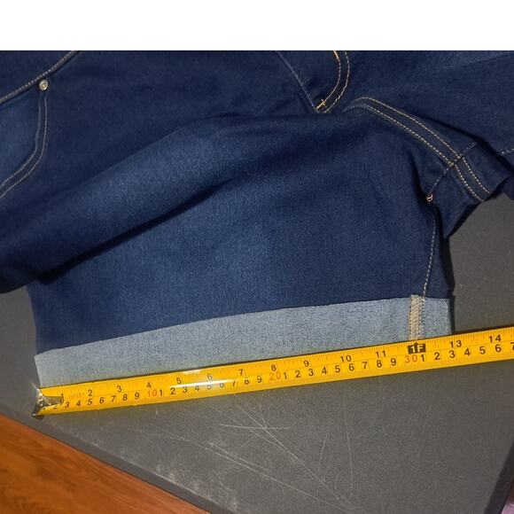 Ladies 3XL Rolled Cuff Shorts with Drawstring Design Rinse Wash Jean Color - Picture 8 of 9